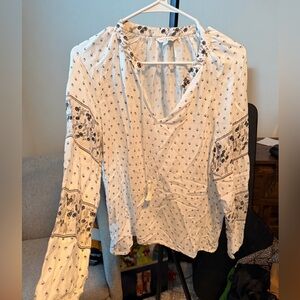 Lucky Brand White and Black Floral Blouse